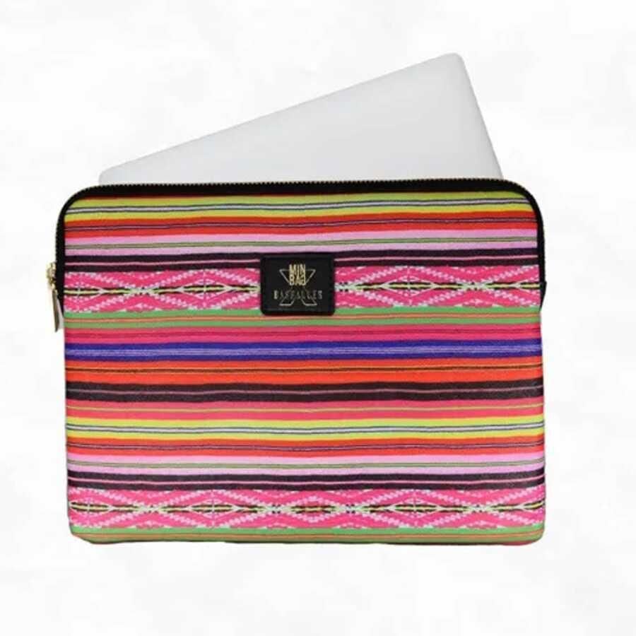 MINBAG BASHAQUES TABLET KILIFI PERU PANCHO 557-03